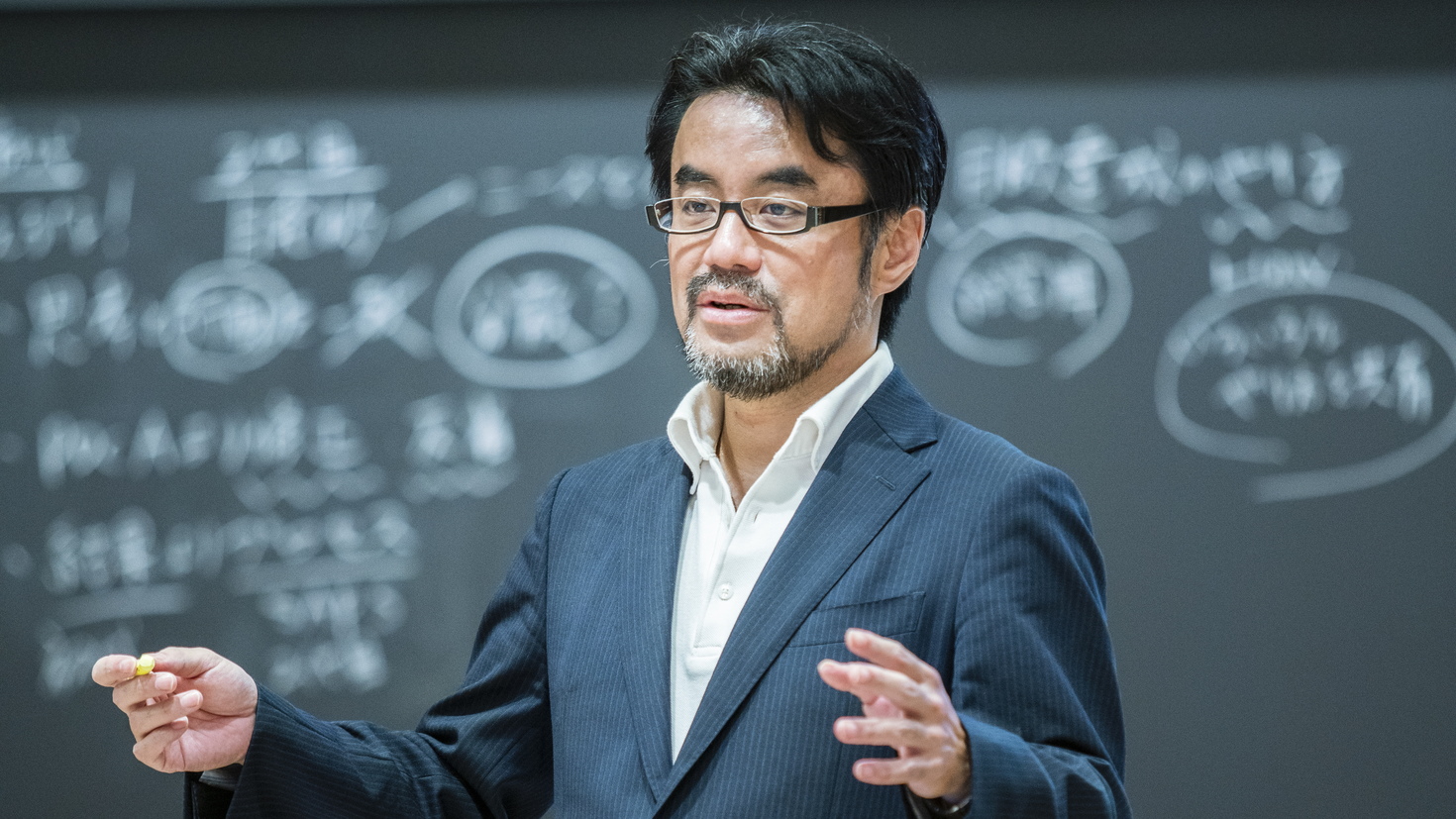 レビュアーのカバー画像