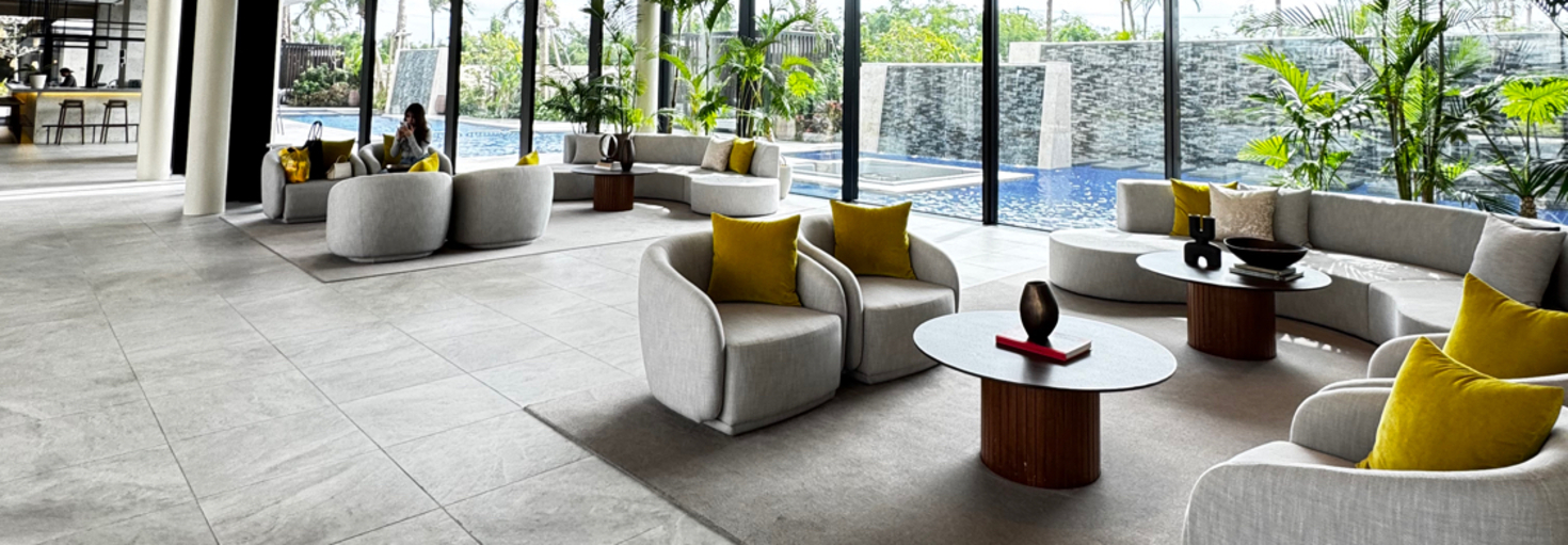 レビュアーのカバー画像