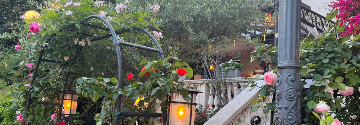 レビュアーのカバー画像