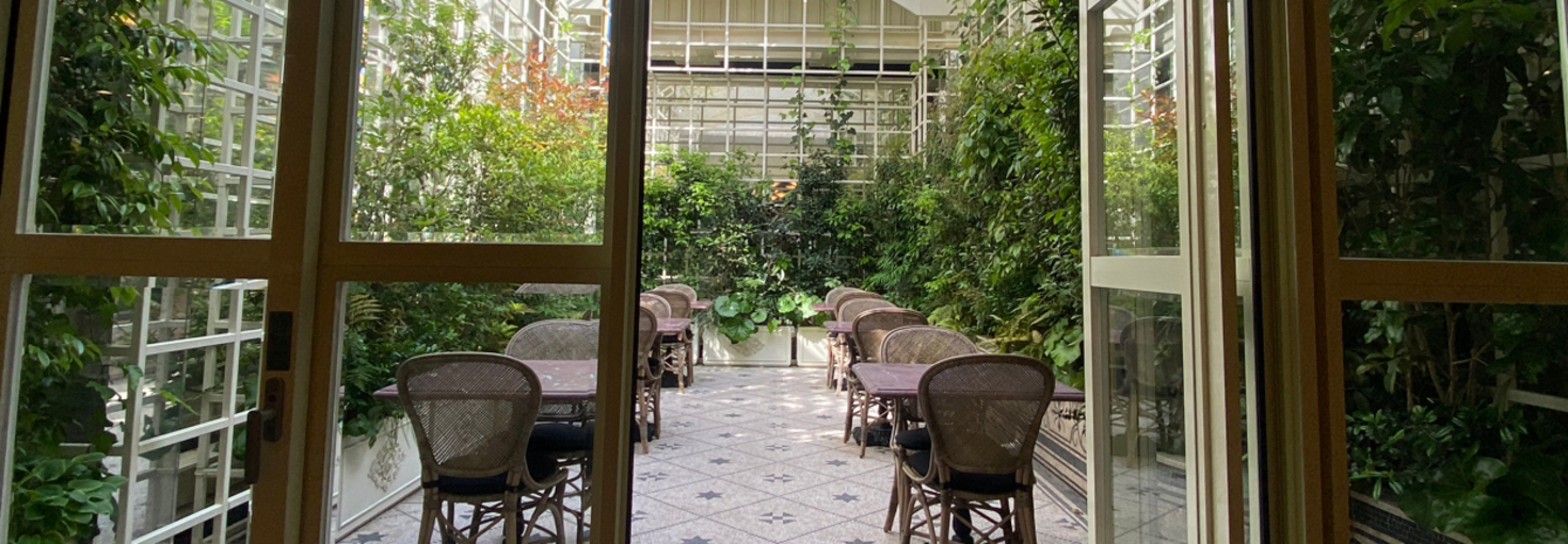 レビュアーのカバー画像