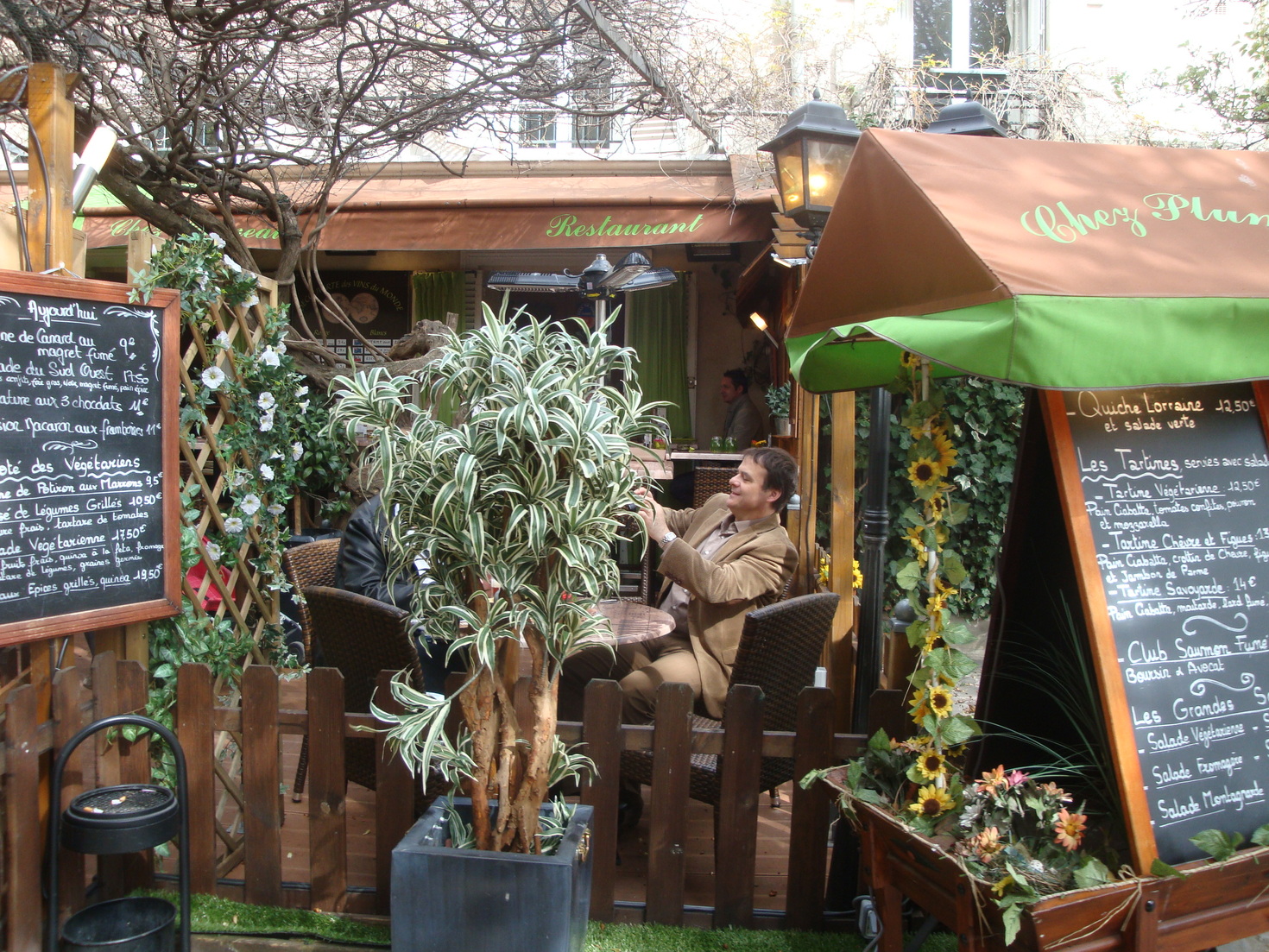 レビュアーのカバー画像