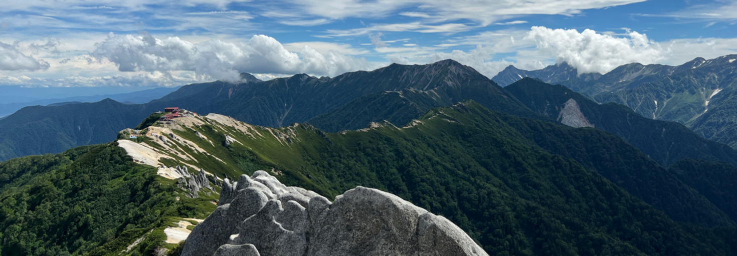 レビュアーのカバー画像