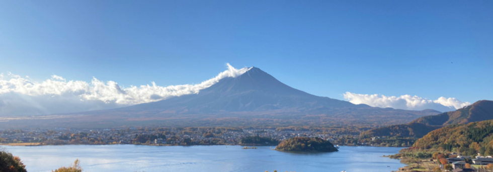 レビュアーのカバー画像