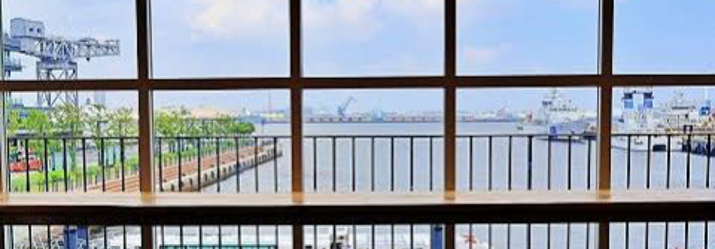 レビュアーのカバー画像