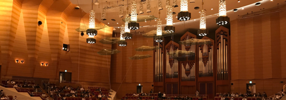 レビュアーのカバー画像