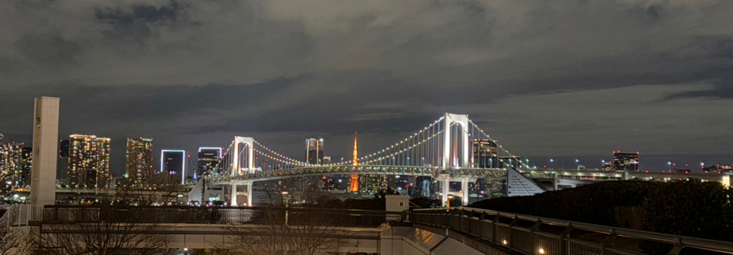 レビュアーのカバー画像