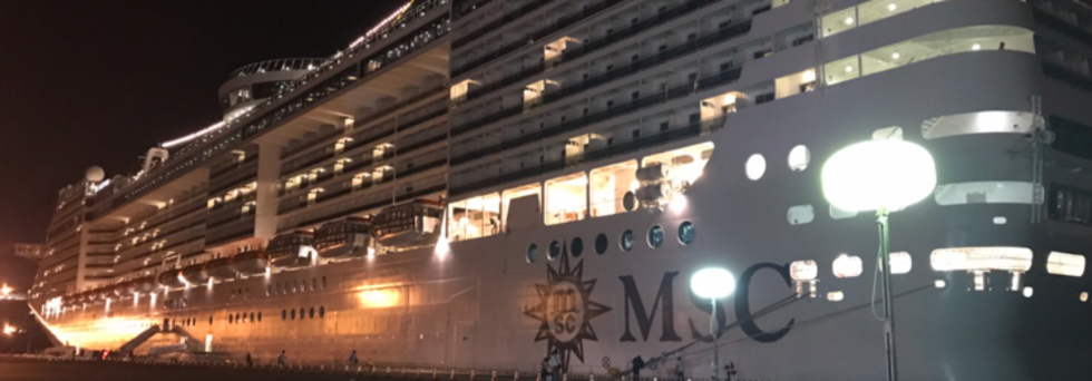 レビュアーのカバー画像