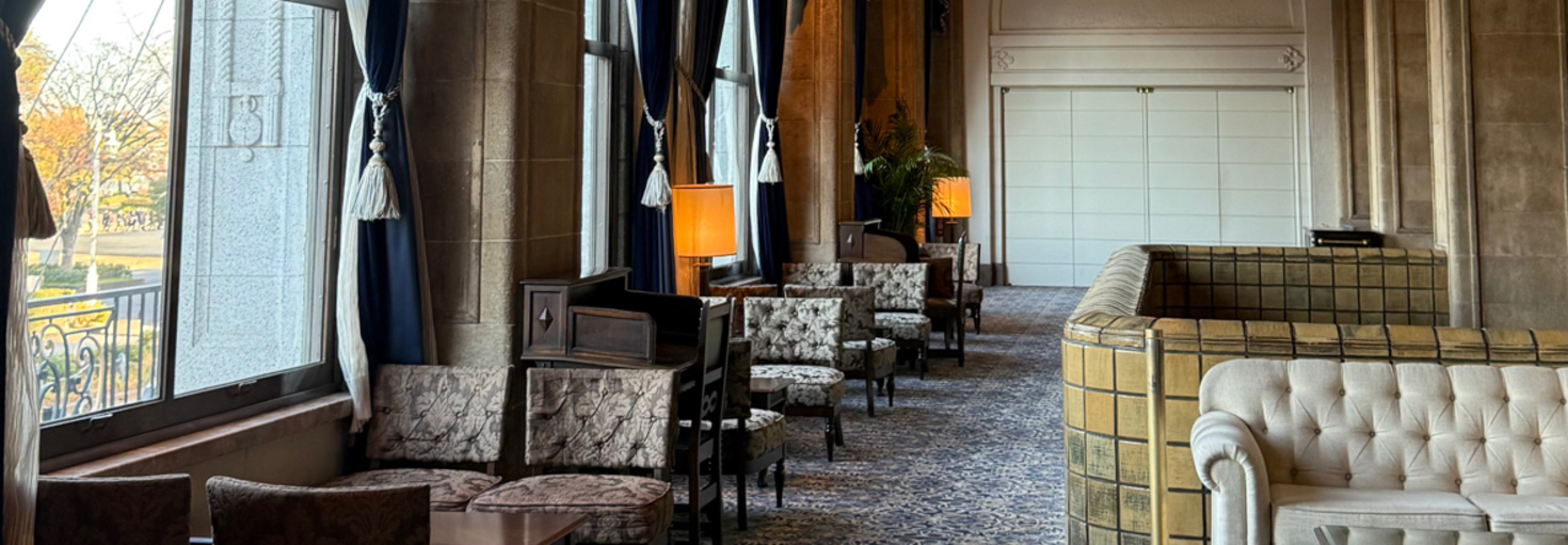 レビュアーのカバー画像