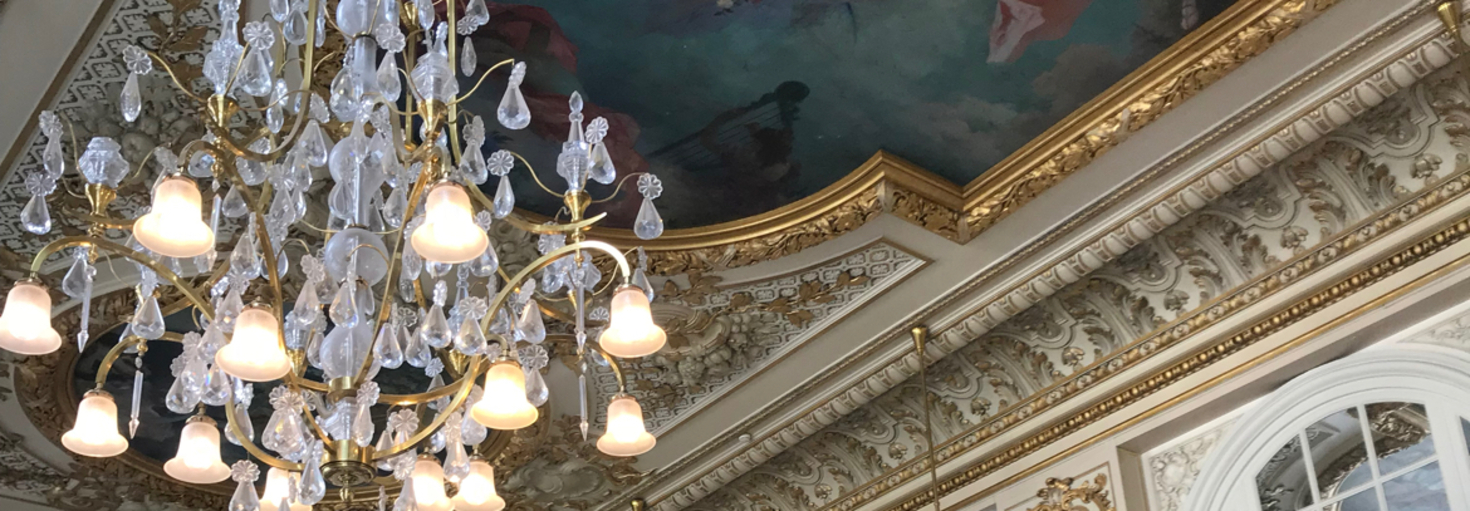 レビュアーのカバー画像