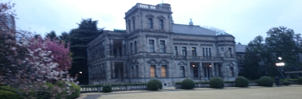 レビュアーのカバー画像