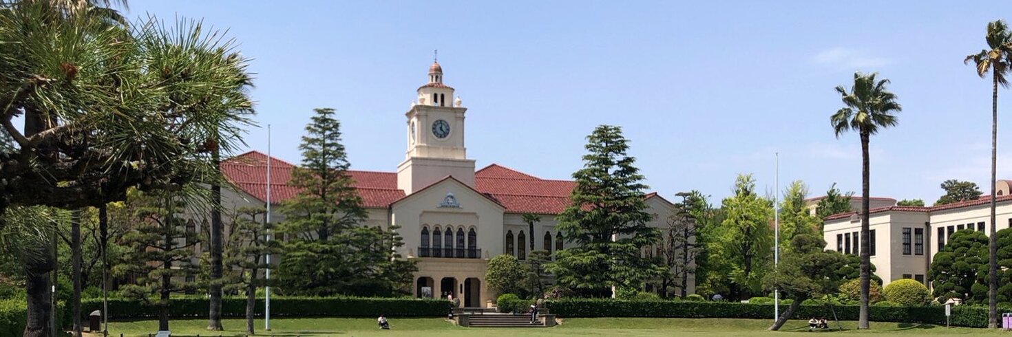 レビュアーのカバー画像