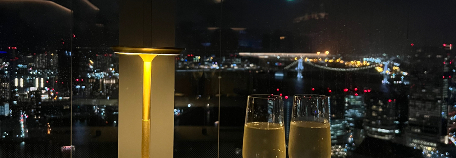 レビュアーのカバー画像