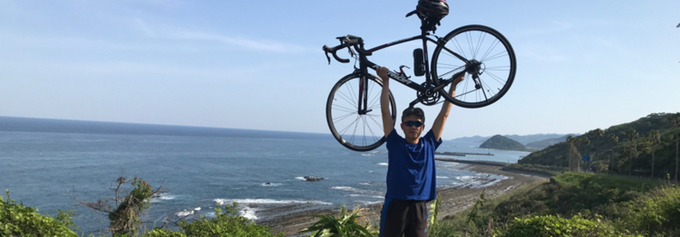 レビュアーのカバー画像