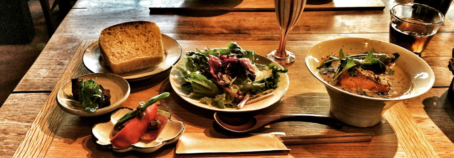 レビュアーのカバー画像