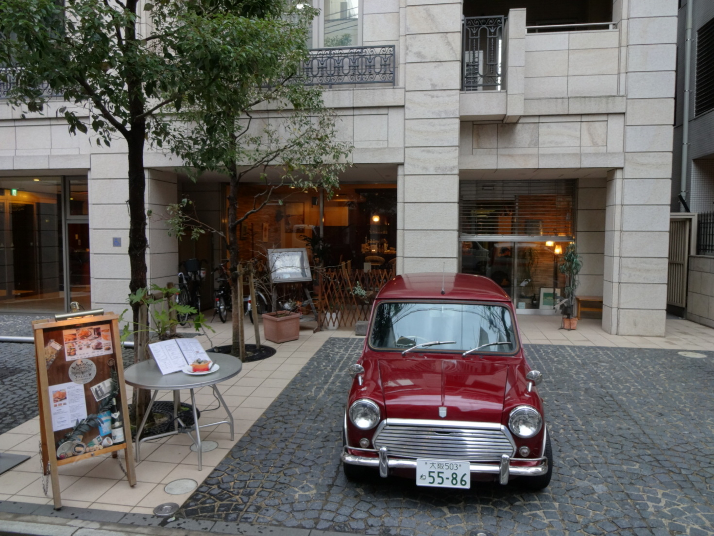 レビュアーのカバー画像