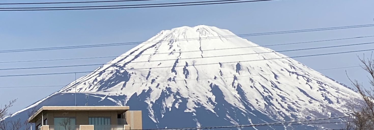 レビュアーのカバー画像