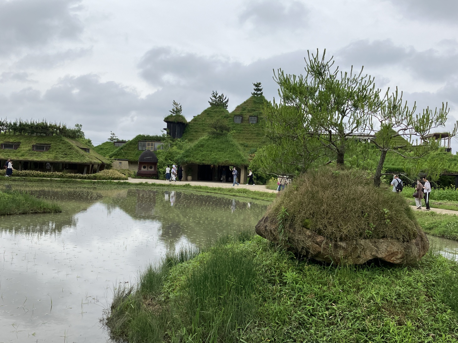 レビュアーのカバー画像