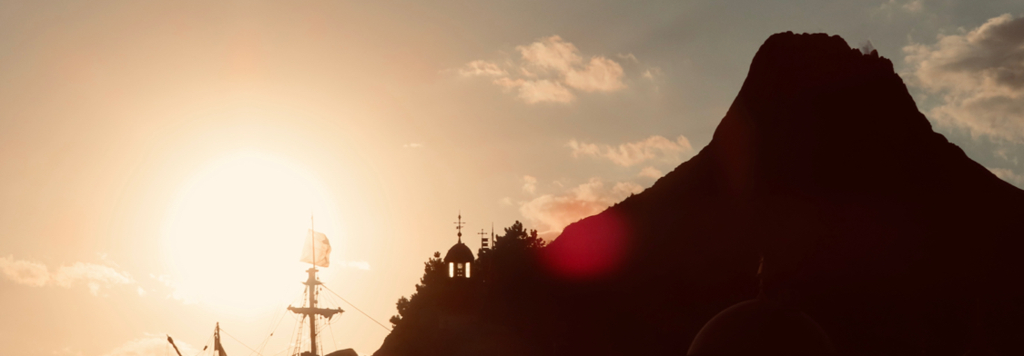 レビュアーのカバー画像