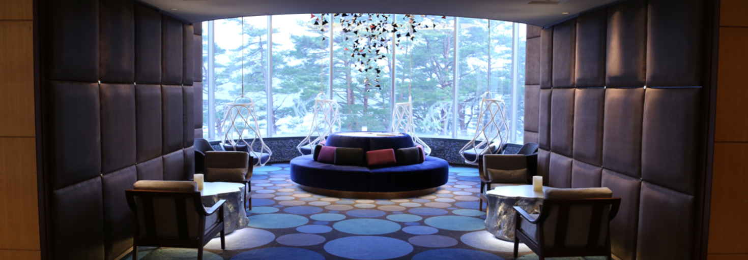 レビュアーのカバー画像