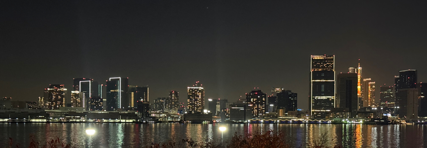 レビュアーのカバー画像