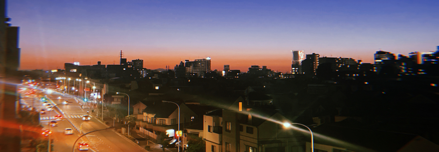 レビュアーのカバー画像