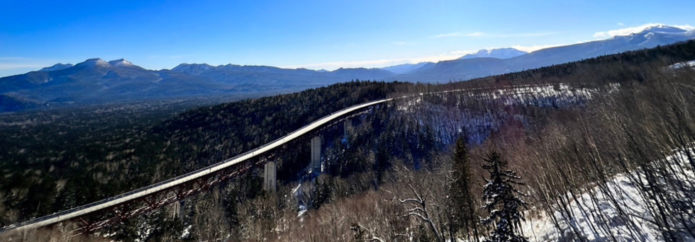 レビュアーのカバー画像