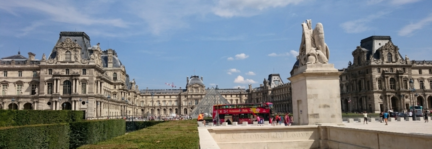 レビュアーのカバー画像