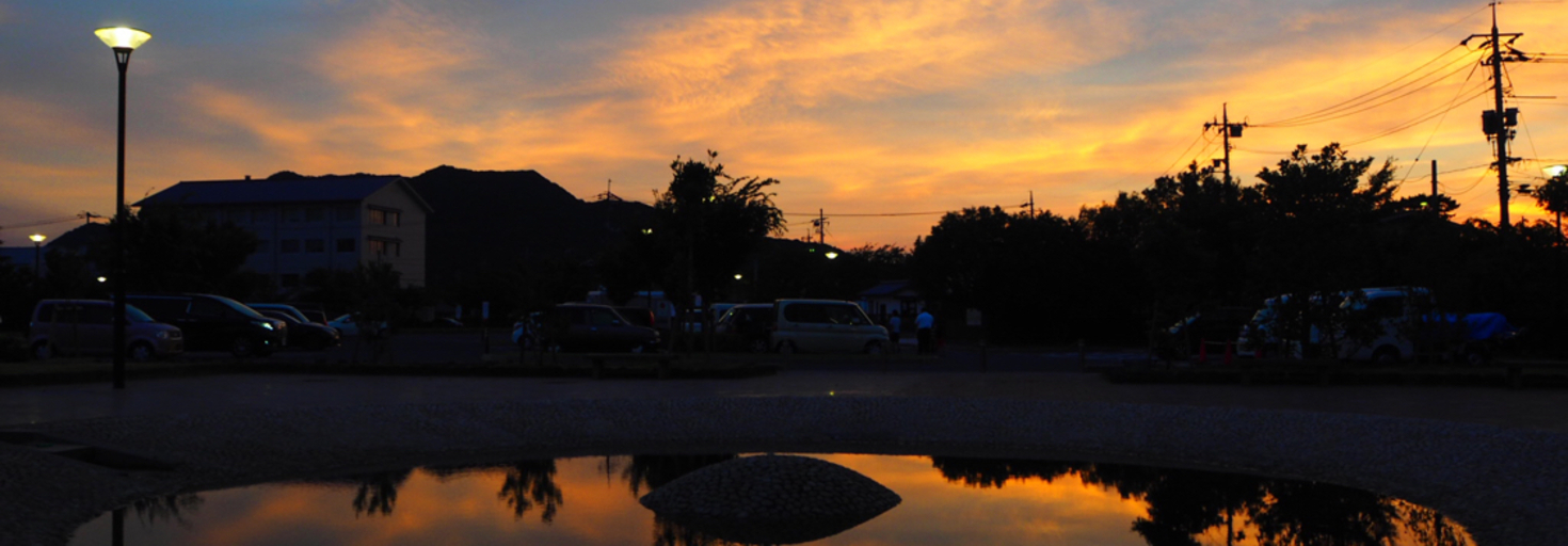 レビュアーのカバー画像