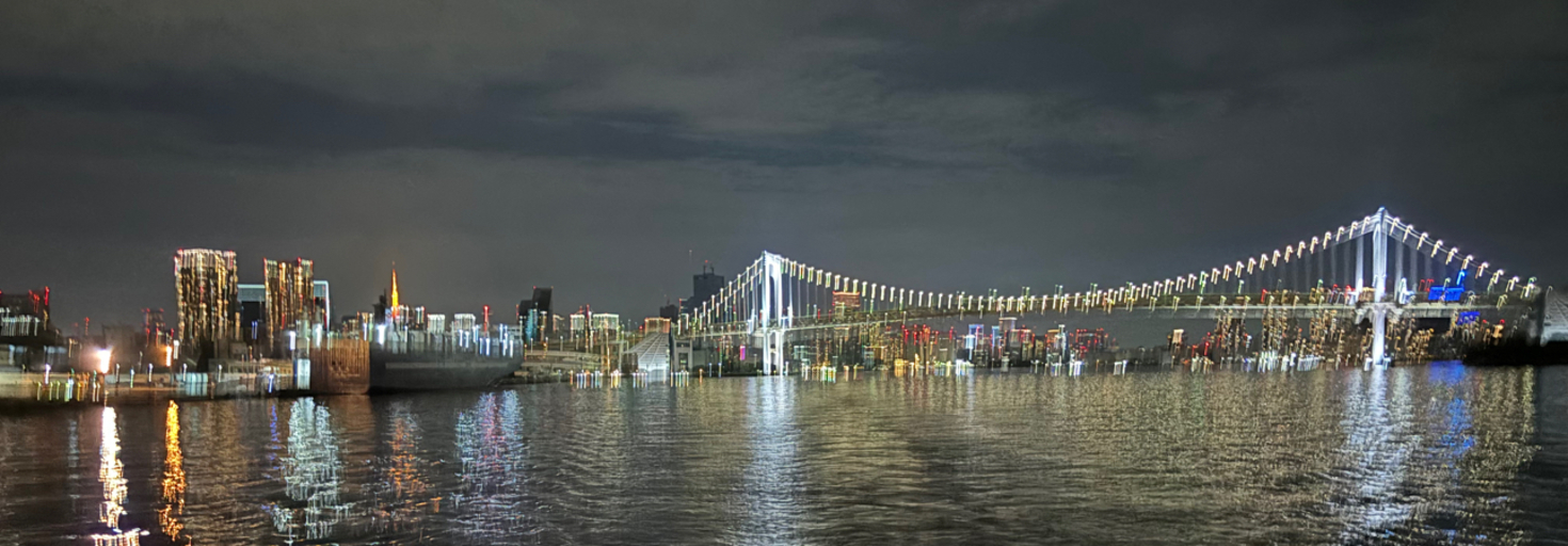 レビュアーのカバー画像