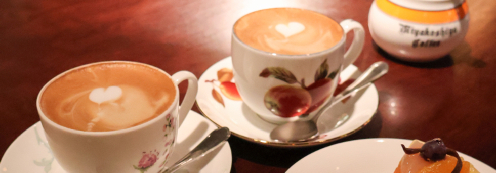 レビュアーのカバー画像