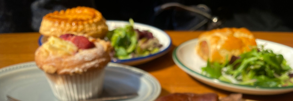 レビュアーのカバー画像