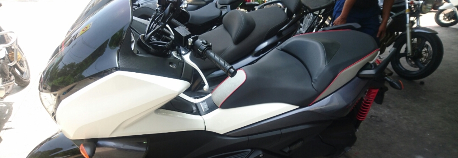 レビュアーのカバー画像