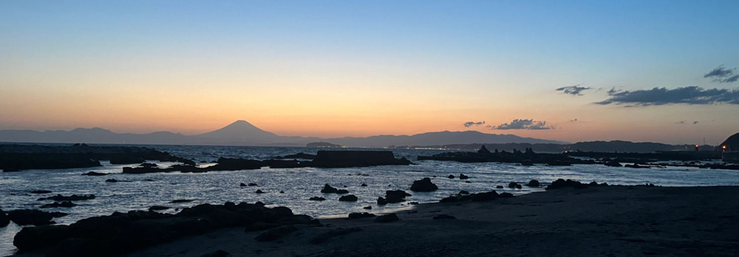 レビュアーのカバー画像