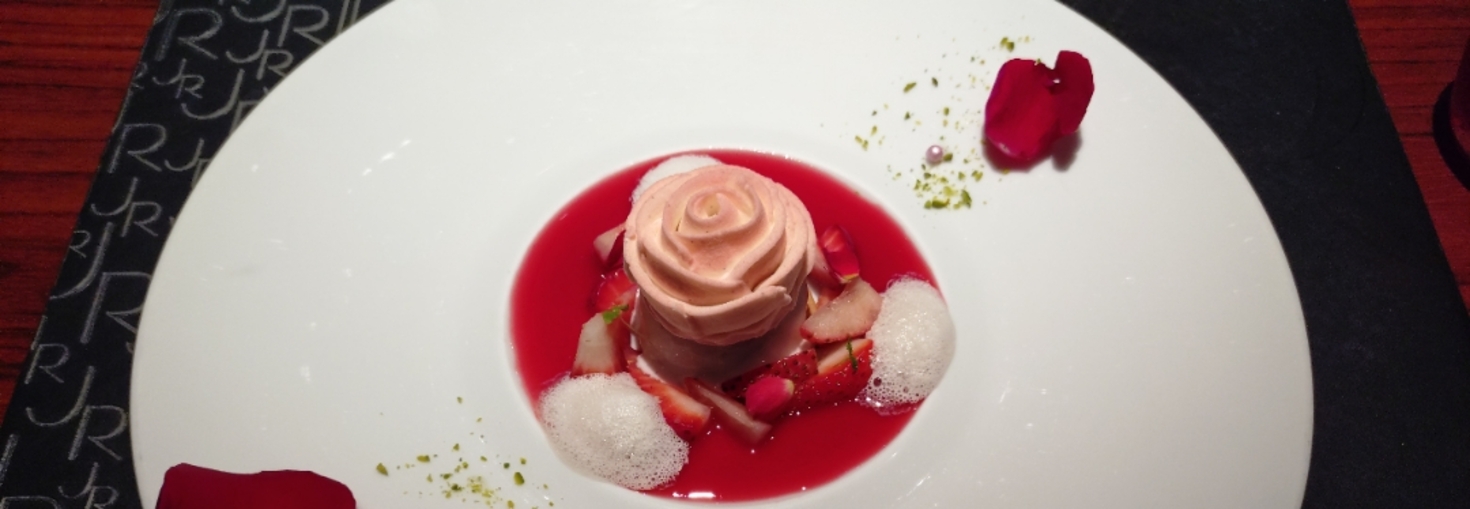 レビュアーのカバー画像