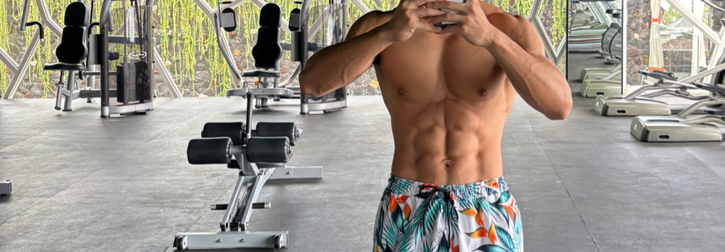 レビュアーのカバー画像