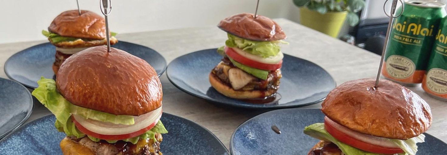 レビュアーのカバー画像