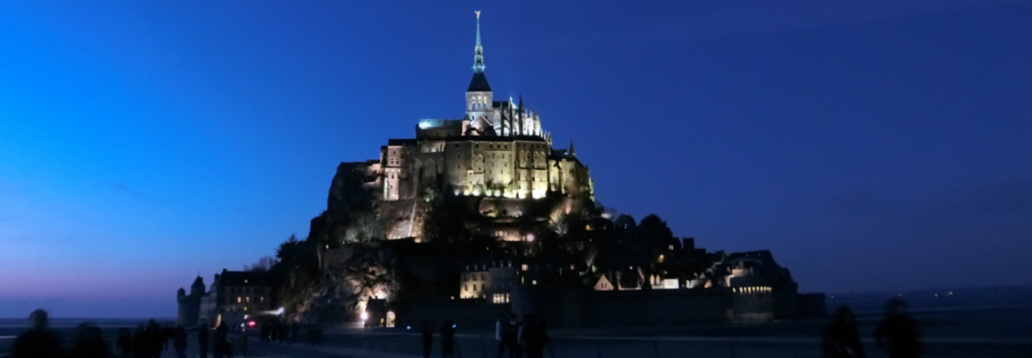 レビュアーのカバー画像