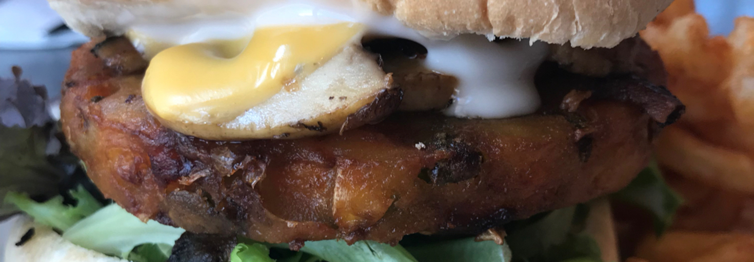 レビュアーのカバー画像