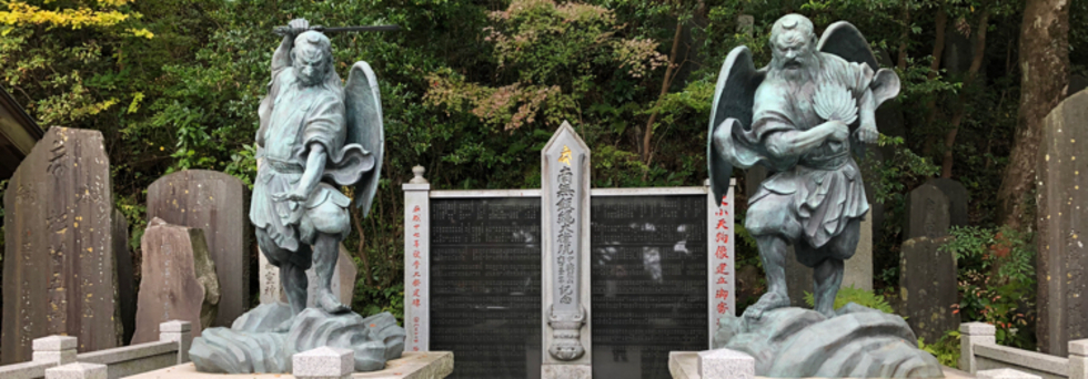 レビュアーのカバー画像