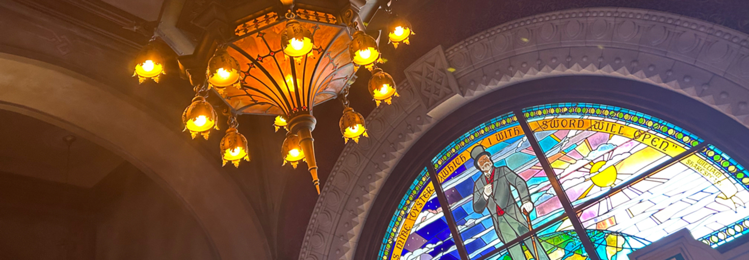 レビュアーのカバー画像