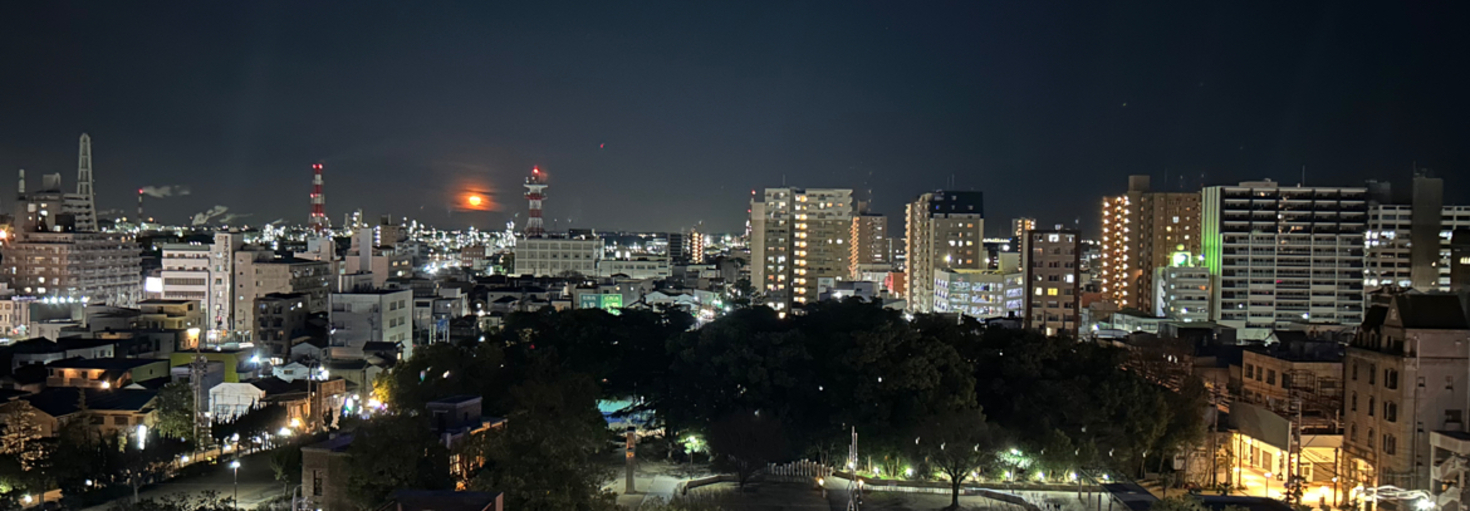 レビュアーのカバー画像