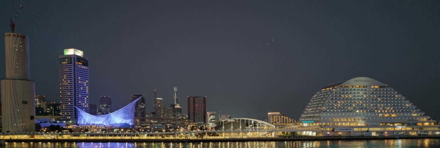 レビュアーのカバー画像