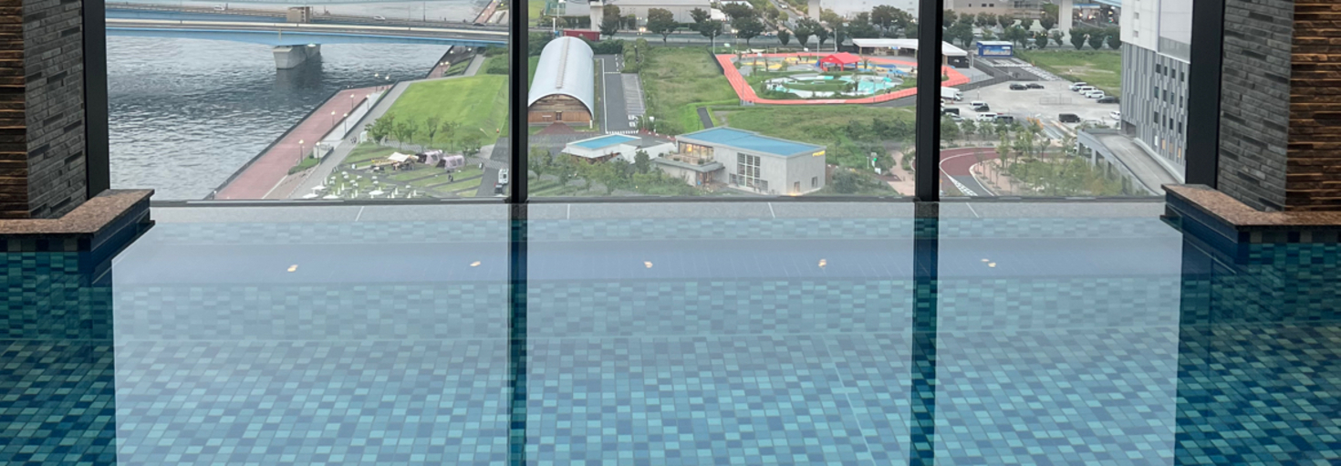 レビュアーのカバー画像