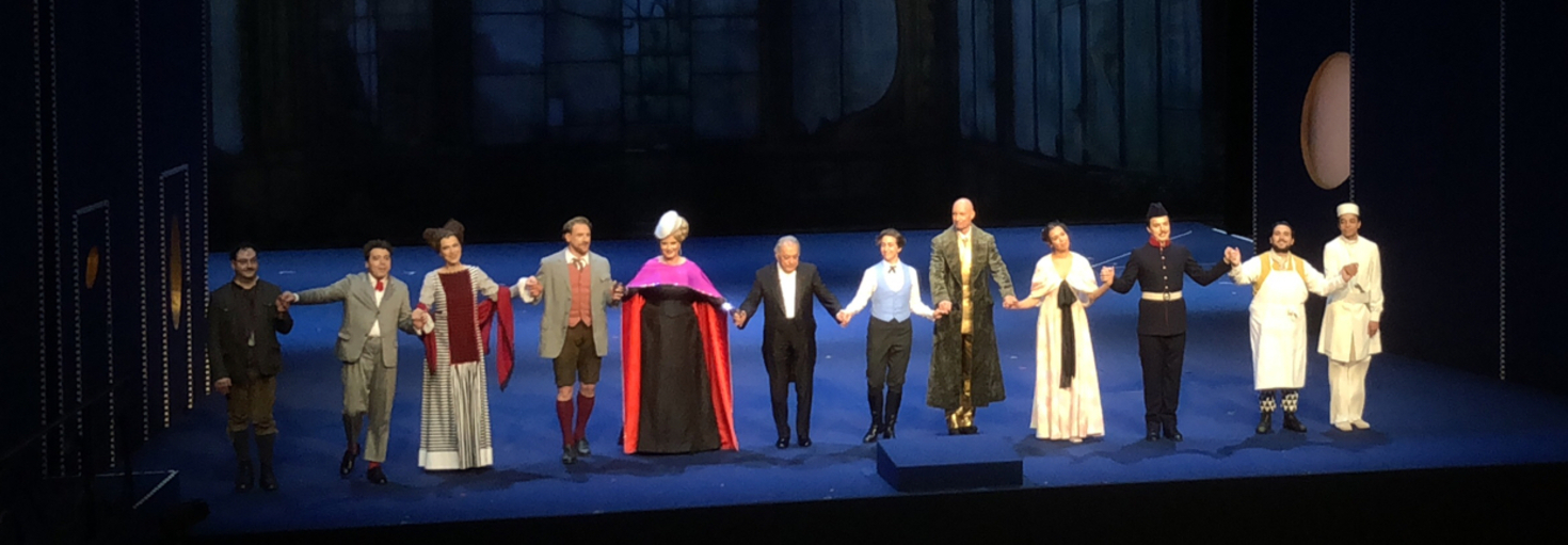 レビュアーのカバー画像