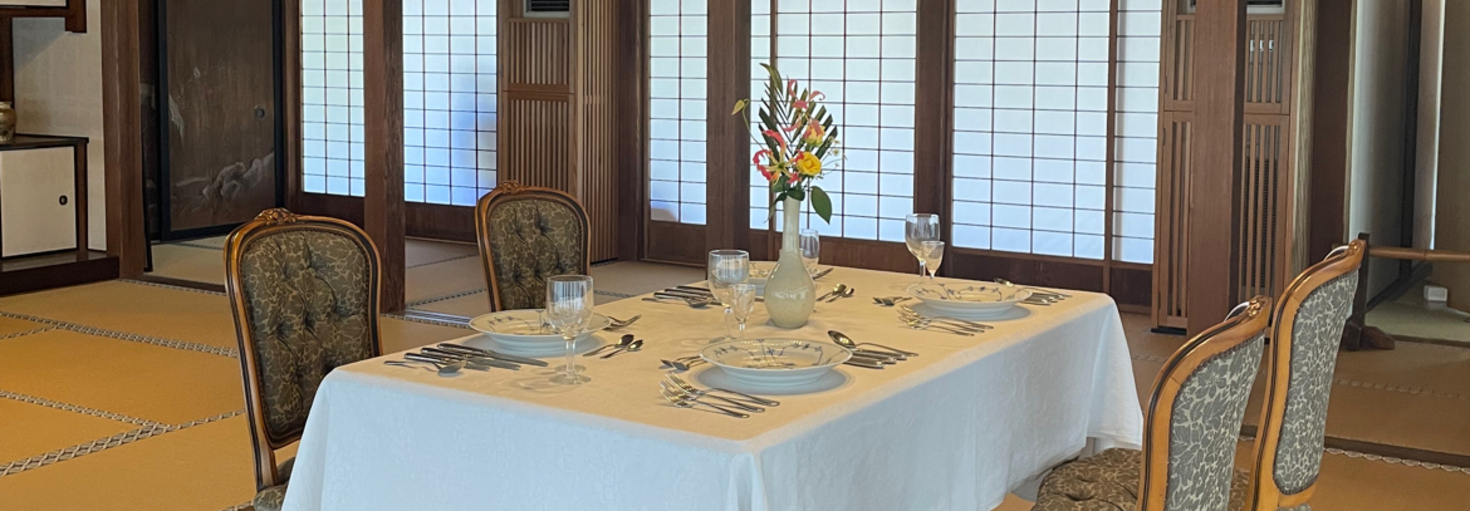 レビュアーのカバー画像