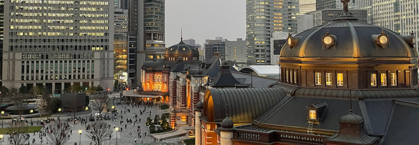 レビュアーのカバー画像