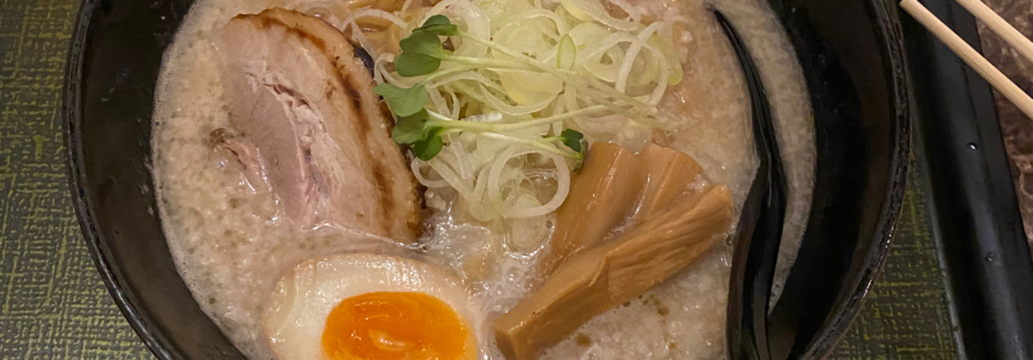 レビュアーのカバー画像