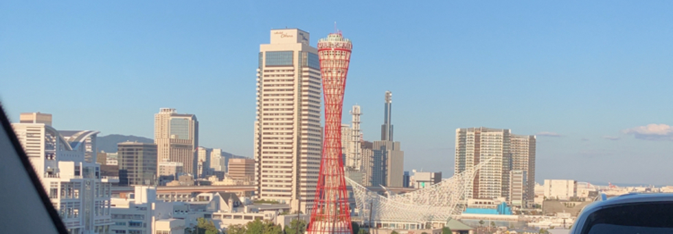 レビュアーのカバー画像