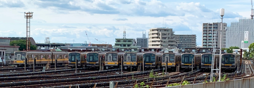 レビュアーのカバー画像