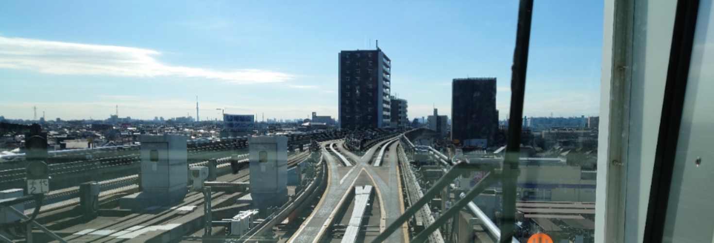 レビュアーのカバー画像